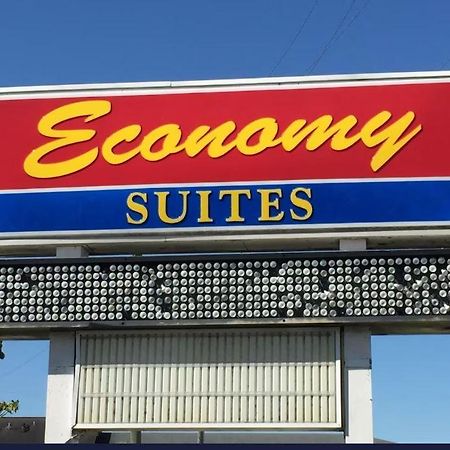 Economy Suites 温特黑文 外观 照片